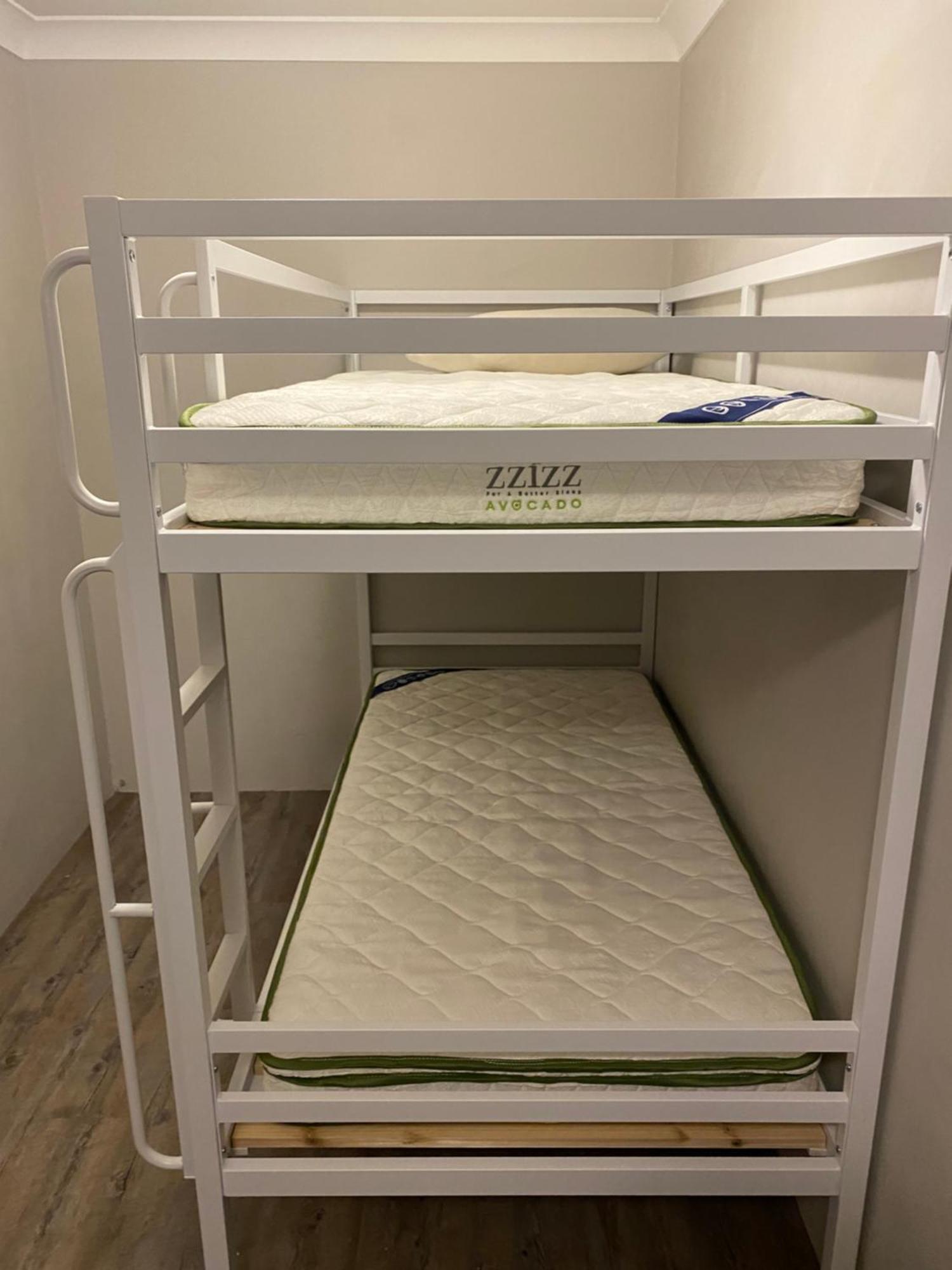 Homely Inn Hostel Голд-Кост Экстерьер фото